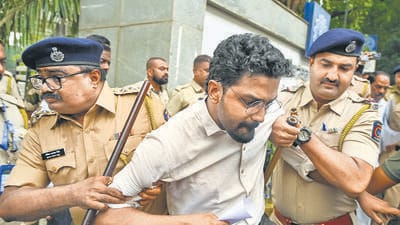 Mumbai police detained activists from several student organisations during a protest outside the IIT-Bombay campus in Powai, Mumbai. (Raju Shinde/Hindustan Times) Mumbai police detained activists from several student organisations during a protest outside the IIT-Bombay campus in Powai, Mumbai. (Raju Shinde/Hindustan Times)