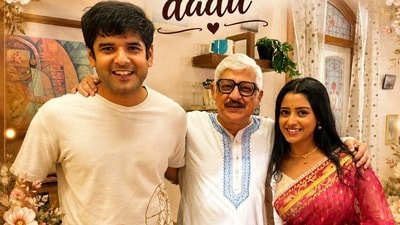 পরিণীতায় আর দেখা যাবে না ‘দাদু’ সুব্রত গুহ দাসকে! ইঙ্গিতপূর্ণ পোস্ট, কী জবাব আশুতোষ বসুর? পরিণীতায় আর দেখা যাবে না ‘দাদু’ সুব্রত গুহ দাসকে! ইঙ্গিতপূর্ণ পোস্ট, কী জবাব আশুতোষ বসুর?