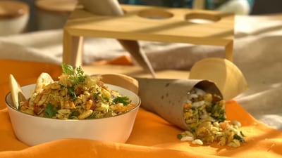 Ranveer Brar shares Mumbai bhelpuri recipe two ways. 