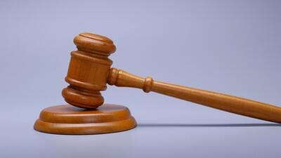 The girl stated that she had not revealed the abuse to anyone earlier as her father had threatened to kill her if she did so. (Shutterstock)