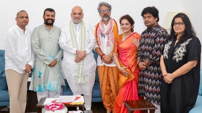 Amit Shah with the team of Hanuman Ansh Amit Shah with the team of Hanuman Ansh