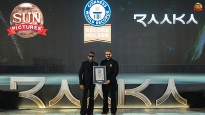 Atlee with Allu Arjun with the Guinness World Record.