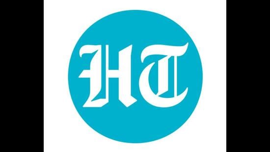 20-yr-old booked for cutting cake with sickle in public place