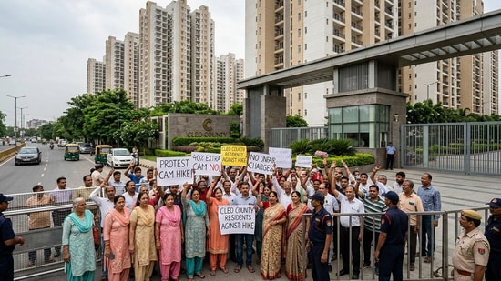 A 40% CAM hike at a Noida housing society has led to protests, highlighting concerns over maintenance, common funds and shared facilities in gated communities (Photo for representational purposes only)