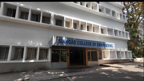 The court directed the Directorate of Technical Education to deposit ₹13.36 lakh, the OBC Welfare Department to deposit ₹25.21 crore and the Tribal Development Department to deposit ₹2.56 crore. (HT FILE)