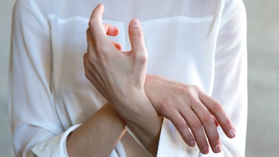 Symptoms such as persistent tingling in the hands require medical attention. 
