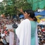 DYFI-র ‘ইনকিলাব’ সমাবেশ থেকে ধারাবাহিক লড়াইয়ের ডাক মীনাক্ষী মুখোপাধ্যায়ের