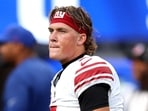 Jaxson Dart headed to medical tent in first quarter vs Rams.