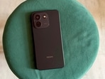 The Redmi Note 17 Pro Max is a mix of clean lines, with a focus on ergonomics
