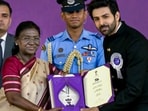 President Droupadi Murmu confers award for Best Actor in a Leading Role on Kartik Aaryan for his performance in Chandu Champion. (@PresidentOfIndia/YT via PTI Photo)(PTI09_22_2026_000320B)(@PresidentOfIndia)