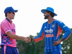 జపాన్- ఇండియా క్రెకిట్ జట్ల కెప్టెన్లు..