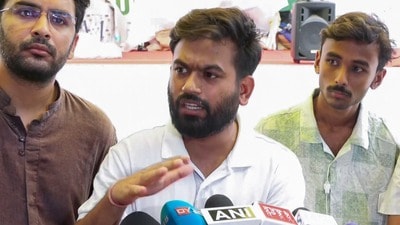 নির্বাচন কমিশন এবং মুখ্য নির্বাচন কমিশনার জ্ঞানেশ কুমারের বিরুদ্ধে সরব হয়েছেন অভিজিৎ দীপকে। (ANI video Grab)