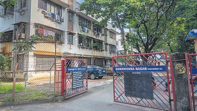 Constructed by Mhada in 1985, Ramkrishna Nagar comprises 19 buildings, including 18 residential buildings and one office building. (Satish Bate/Hindustan Times) Constructed by Mhada in 1985, Ramkrishna Nagar comprises 19 buildings, including 18 residential buildings and one office building. (Satish Bate/Hindustan Times)