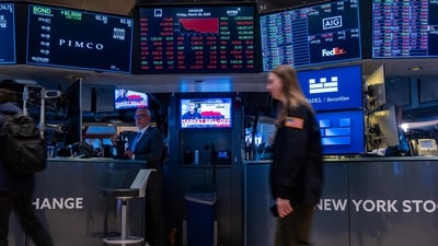 Dow Jones futures, oil prices and Alibaba AI chip in focus as US markets open. (Getty Images via AFP) Dow Jones futures, oil prices and Alibaba AI chip in focus as US markets open. (Getty Images via AFP)