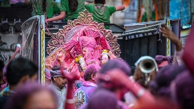 Gram it: Devotees across the Capital have begun bidding farewell to Lord Ganesha, with idol immersions taking place at artificial ponds set up by the Delhi Government. In a parallel move aimed at responsible handling of damaged/broken idols, Delhi Chief Minister Rekha Gupta has announced setting up of over 200 collection centres across the city; here residents can hand over khandit murtis instead of abandoning these at public places. (Photo: Raj K Raj/HT)