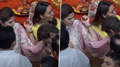 পাশে দাঁড়িয়ে বউ গৌরী, অন্য নারীর ওড়না টেনে ঘাম মুছলেন শাহরুখ, চেনেন তাঁকে? পাশে দাঁড়িয়ে বউ গৌরী, অন্য নারীর ওড়না টেনে ঘাম মুছলেন শাহরুখ, চেনেন তাঁকে?
