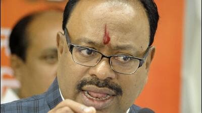 The cabinet sub-committee is headed by revenue minister Chandrashekhar Bawankule (HT PHOTO) The cabinet sub-committee is headed by revenue minister Chandrashekhar Bawankule (HT PHOTO)