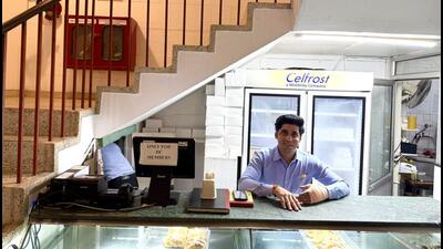 The first thing you notice about Davinder is his infectious smile. He has been working at Delhi’s India International Centre for 17 years. (HT Photo) The first thing you notice about Davinder is his infectious smile. He has been working at Delhi’s India International Centre for 17 years. (HT Photo)