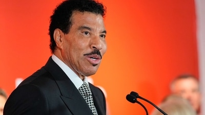 Lionel Richie has returned to the hospital, leading to the cancellation of three performances with Earth, Wind & Fire. (AFP) Lionel Richie has returned to the hospital, leading to the cancellation of three performances with Earth, Wind & Fire. (AFP)