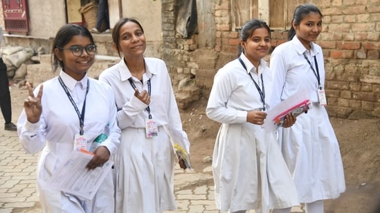 CBSE Class 10, 12 sample papers 2026 released at cbse.gov.in, check SQPs and MS here 