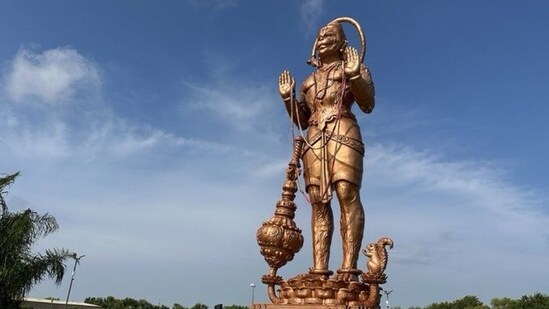 The Statue of the Union, installed at the Sri Ashtalakshmi Temple in Sugar Land, Texas