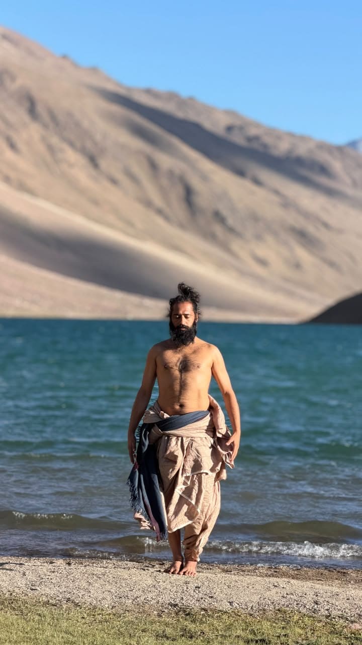 Ancient yoga tells you to do one thing at a time, and being fully present, Himalayan Siddhaa Akshar says.