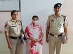 A police team reached the spot and took the newborn into its care before providing the necessary medical assistance. (HT)