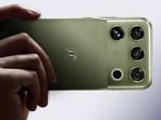 Motorola showcases its next flagship Signature 27 with 200MP camera and new Snapdragon chip