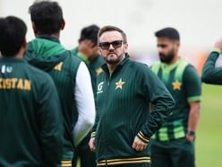 সাদা বলের ক্রিকেটে ভারতীয় দলের একাধিপত্যের কথা স্বীকার করে নিলেন মাইক হেসন। (ফাইল ছবি, সৌজন্যে এপি)