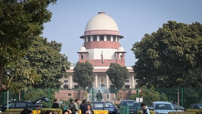 The Supreme Court delivered a split verdict on referring CEC, EC appointment law challenge to 5-judge Constitution Bench. The Supreme Court delivered a split verdict on referring CEC, EC appointment law challenge to 5-judge Constitution Bench.