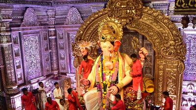23k cops, AI cameras for Friday’s Ganpati immersion. (Bhushan Koyande/HT Photo) 23k cops, AI cameras for Friday’s Ganpati immersion. (Bhushan Koyande/HT Photo)