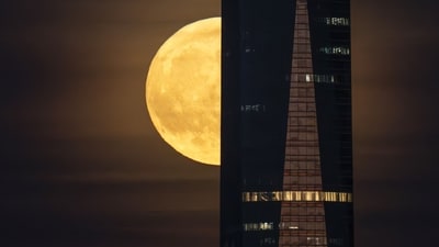 September's Harvest Moon to Light Up ThursdayPhotographer: Paul Hanna/Bloomberg (Bloomberg) September's Harvest Moon to Light Up ThursdayPhotographer: Paul Hanna/Bloomberg (Bloomberg)