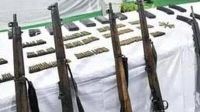 Three Maoists surrendered before West Bengal Police with AK-47 and INSAS rifles, with police saying they faced around 80 cases in West Bengal and Jharkhand. Three Maoists surrendered before West Bengal Police with AK-47 and INSAS rifles, with police saying they faced around 80 cases in West Bengal and Jharkhand.