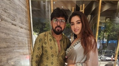 , বাবা মা হলেন পিয়ান- রাজা