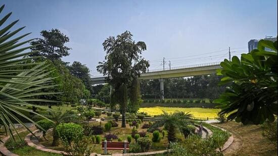 A minor girl was allegedly gangraped inside Aastha Kunj Park by three men who police said posed as policemen. (HT photo)