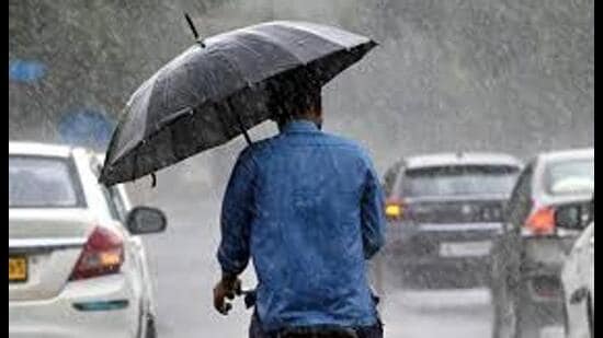 Heavy rainfall is likely, with very heavy rainfall occurring at isolated places in East Uttar Pradesh on September 25–26 (orange alert) (File photo)