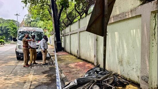 Mumbai, India. Sep 23, 2026 - Sumit Valmiki (22) and his younger brother Sanju Valmiki (15), residents of Cuffe Parade, died early Wednesday morning when their speeding bike crashed into the protective wall of a building in Navy Nagar. Mumbai, India. Sep, 23, 2026. (Raju Shinde/HT Photo)