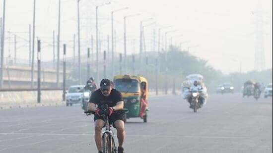 The city’s AQI, which was 118 on September 19, rose to 160 on September 20, 169 on September 21 and 178 on September 22. (HT photo)