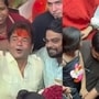 সাধারণের সঙ্গে দাঁড়িয়েই লালবাগচা দর্শন করলেন রাজপাল