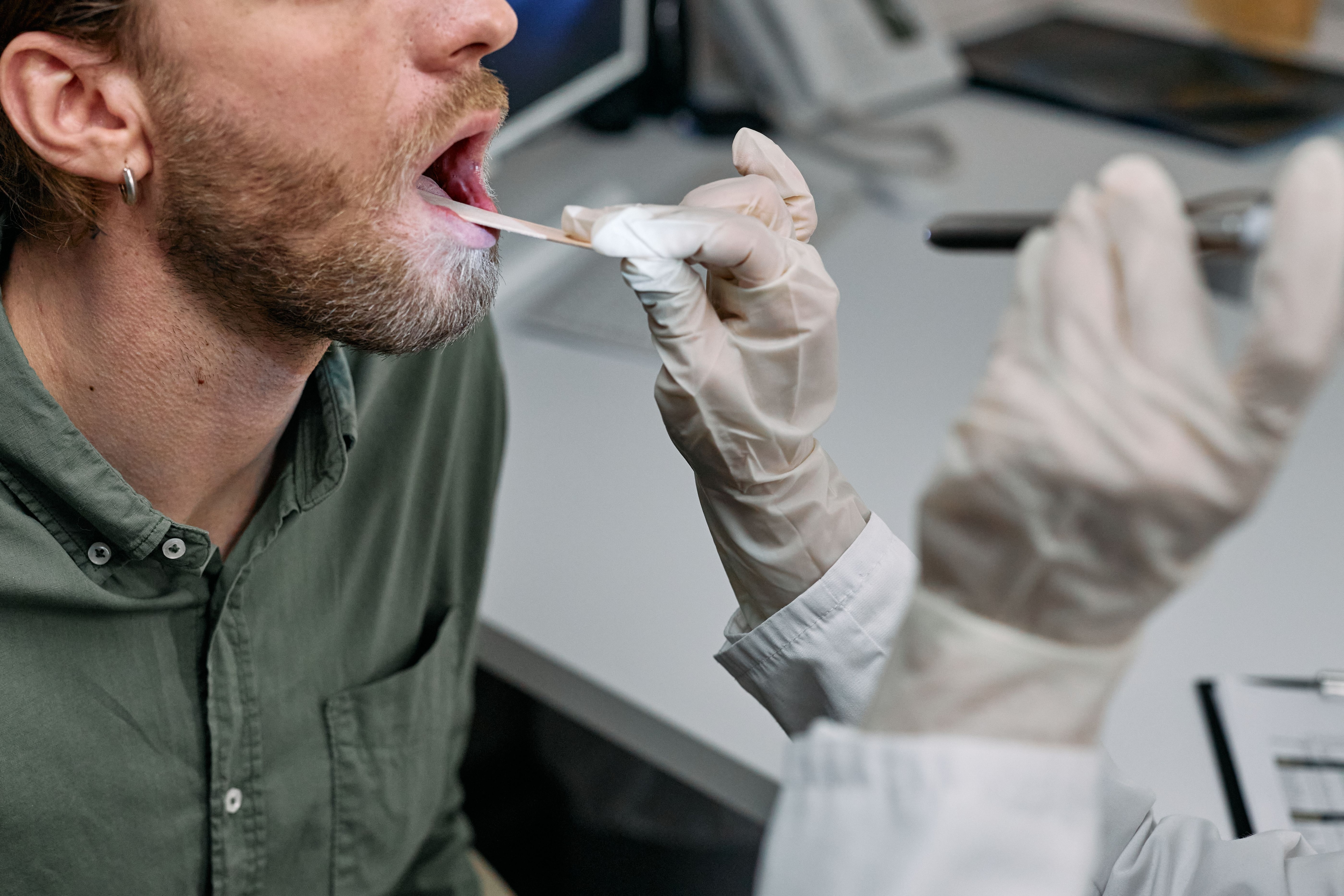Sore throat may be due to infection, since cancer treatment may affect immune system. (Pexel)