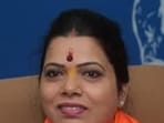 Court imposes  <span class='webrupee'>₹</span>300 on Mayor Ritu Tawde for skipping hearings in 2016 assault case