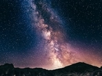 Space (Unsplash)