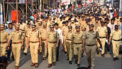 Ahead of the Ganesh Visarjan processions, the Pune police, including commissioner Amitesh Kumar (C), conducted route marches across key areas of the city on Thursday. PMC is all set for immersion of Ganesh idols on Friday by deploying 120 lifeguards and 37 fire brigade personnel at 15 immersion ghats across the city for safety purposes. (MAHENDRA KOLHE/HT) Ahead of the Ganesh Visarjan processions, the Pune police, including commissioner Amitesh Kumar (C), conducted route marches across key areas of the city on Thursday. PMC is all set for immersion of Ganesh idols on Friday by deploying 120 lifeguards and 37 fire brigade personnel at 15 immersion ghats across the city for safety purposes. (MAHENDRA KOLHE/HT)