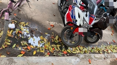 Virendra Suryawanshi shared a picture of leaking sewage in Indiranagar (X/@Virendra0698)