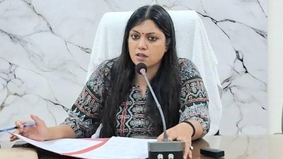 নয়ডার জেলাশাসক মেধা রূপম (HT_PRINT)