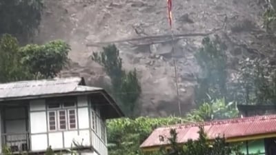 The incident was one of several landslide-related disruptions reported in Sikkim following heavy overnight rainfall. (ANI) The incident was one of several landslide-related disruptions reported in Sikkim following heavy overnight rainfall. (ANI)