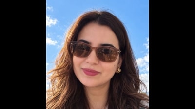 The woman explained how she went from being an Air Force officer to running a clothing store. (Instagram/@thefaujifounder)