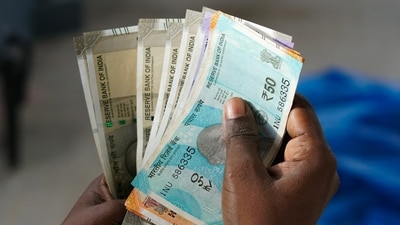 Central govt salary to be paid on September 25. (Representative image) Central govt salary to be paid on September 25. (Representative image)