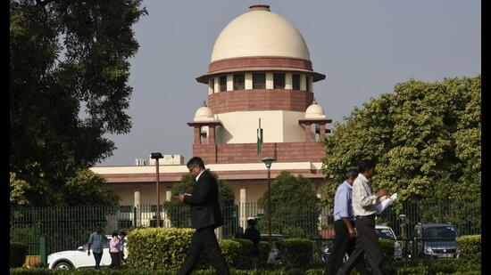 Only after the apex court pulled up FSSAI in August this year for dithering and warned that it would issue FoPL directions itself did the regulator find its resolve. (HT Archive)