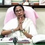 তৃণমূল কংগ্রেসের নাম ও জোড়াফুল প্রতীক নিয়ে টানাপড়েনে আপাতত কোনও হস্তক্ষেপ করল না সুপ্রিম কোর্ট। 